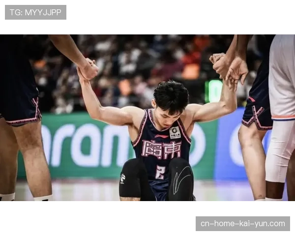 广东萨姆纳膝盖出血休战两周 萨林杰同样缺席关键战役